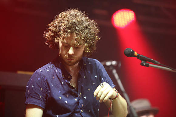 Edward Sharpe & The Magnetic Zeros