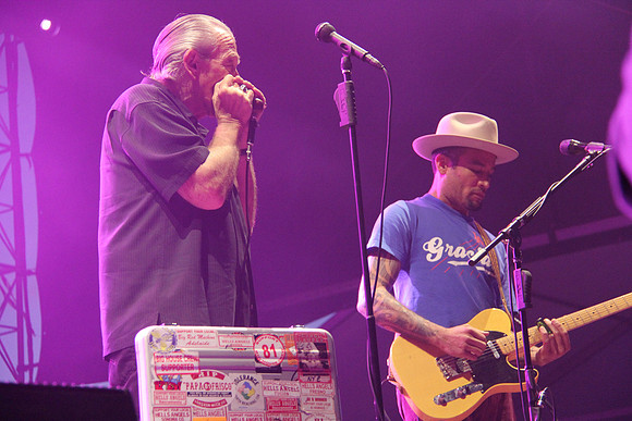 Ben Harper and Charlie Musselwhite