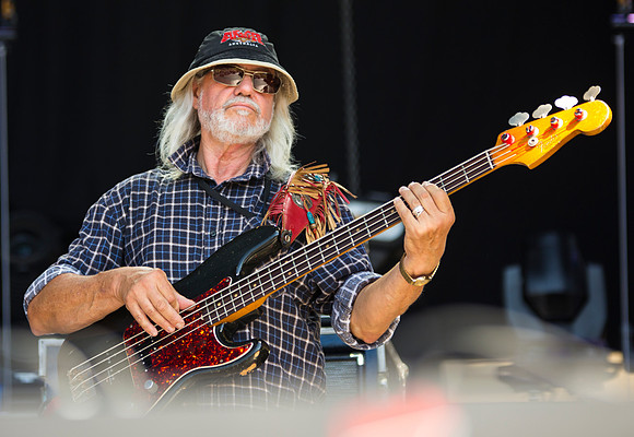 Dave Hole