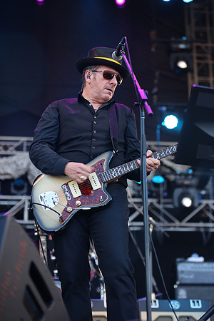 Elvis Costello & The Imposters