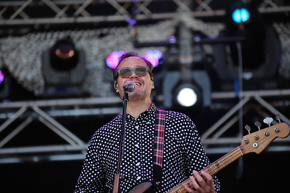 Elvis Costello & The Imposters